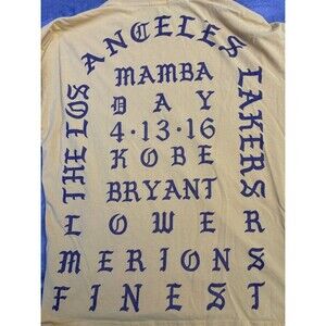Lay Low Kobe Bryant Memorial I Feel Like. T-Shirt - Men's Size M Yellow & Purple